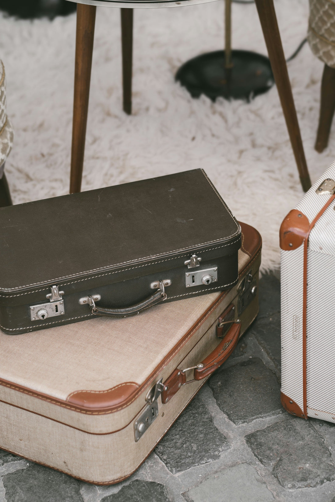 How to travel with fragrance