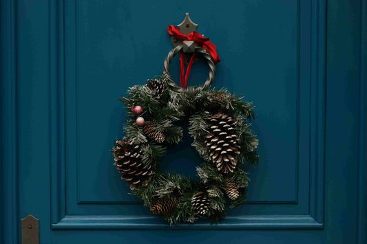 How to Gift Fragrance this Christmas: A Festive EPC Gift Guide