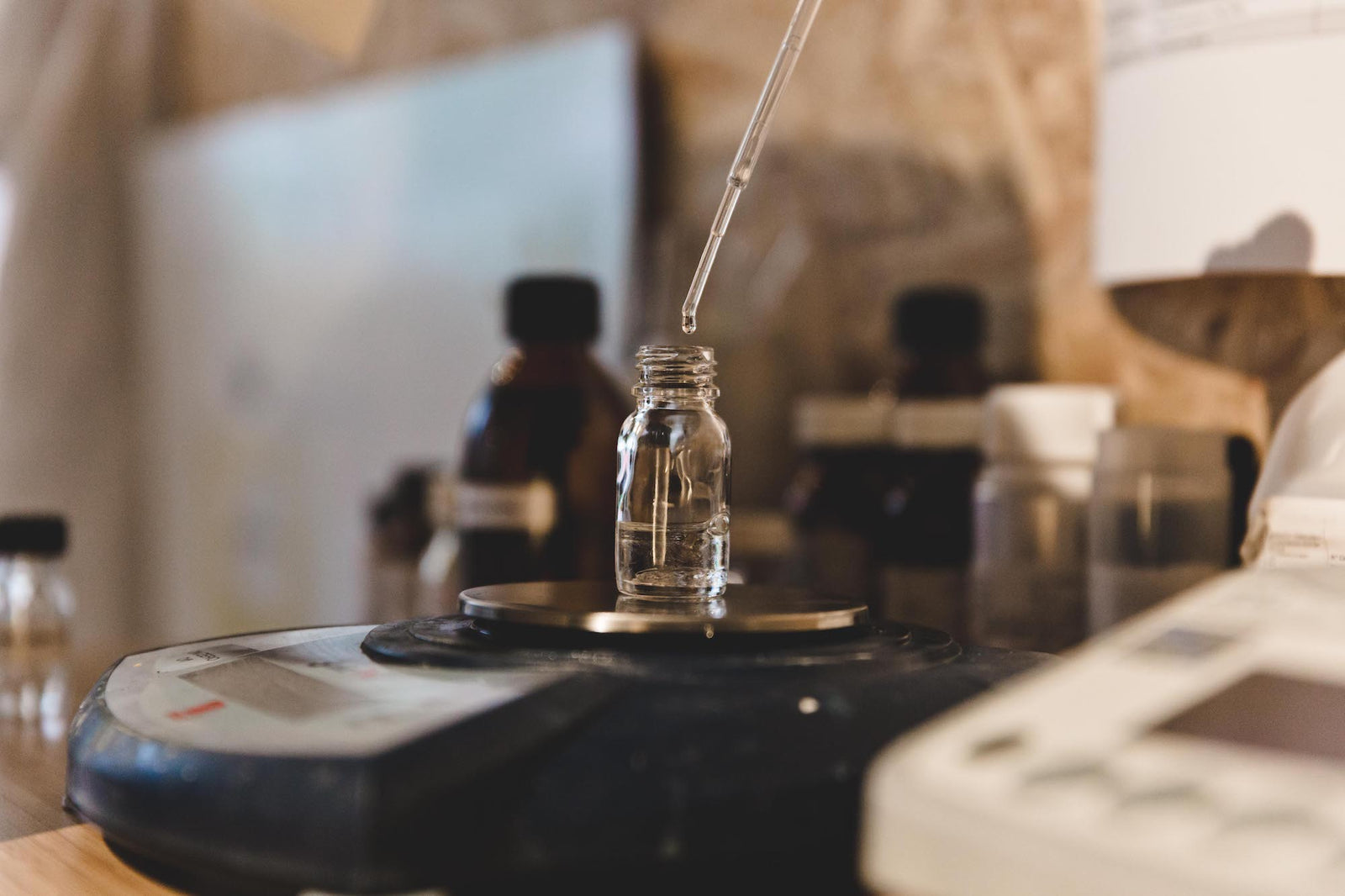 Free Perfumery Class | Experimental Perfume Club